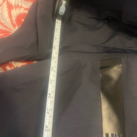 Helly Hansen Ski Jacket - Picture 15 of 16